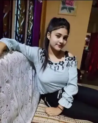 Escorts Service In Khoyrasol