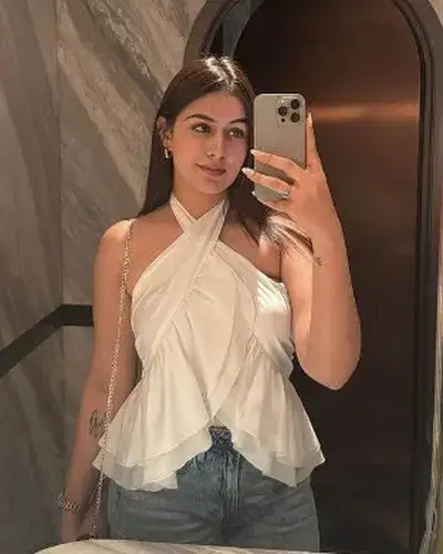 Escorts In Khoyrasol